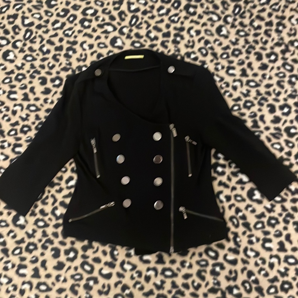 Gianni Bini 3/4 sleeve top. Size S.